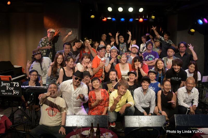 Jam For Joy 恒例の出演者集合写真